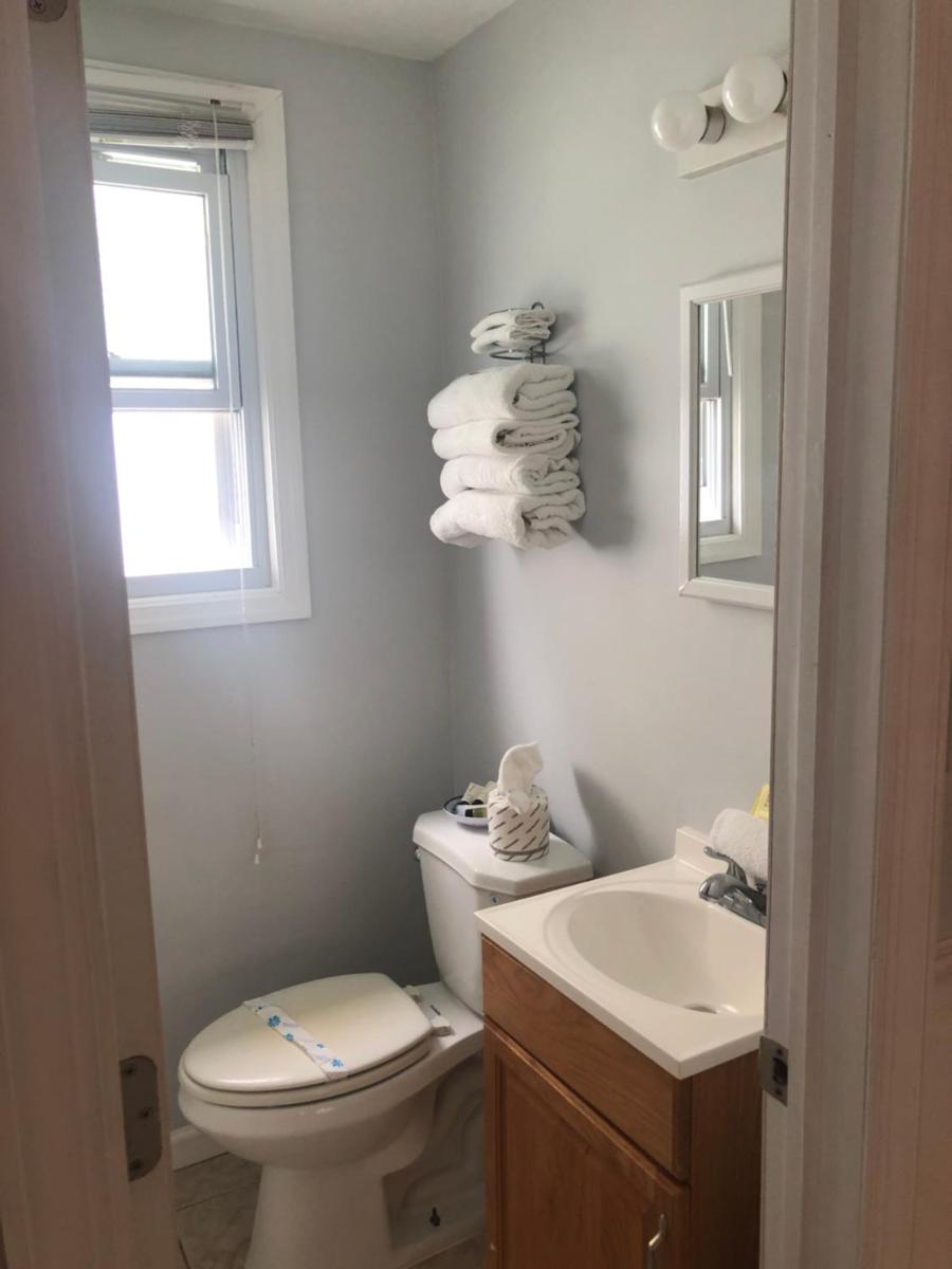 Boardwalk Beach Inn - Housity