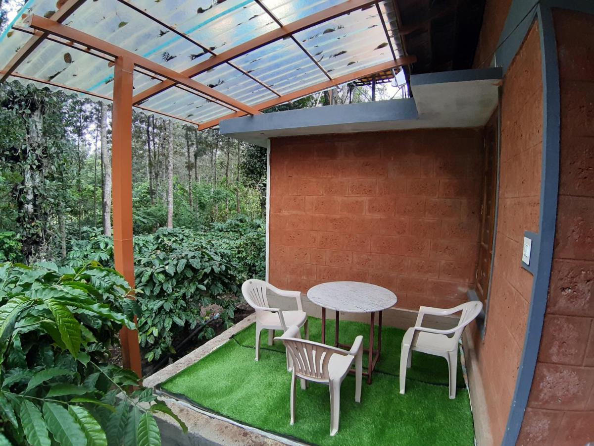 RAI COTTAGE @ Coorg ,Suntikoppa - Housity