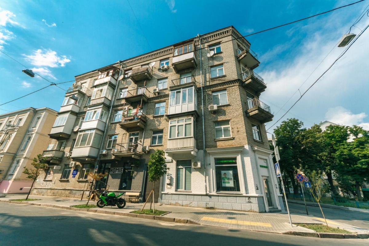 LUX , Two Bedrums - Housity