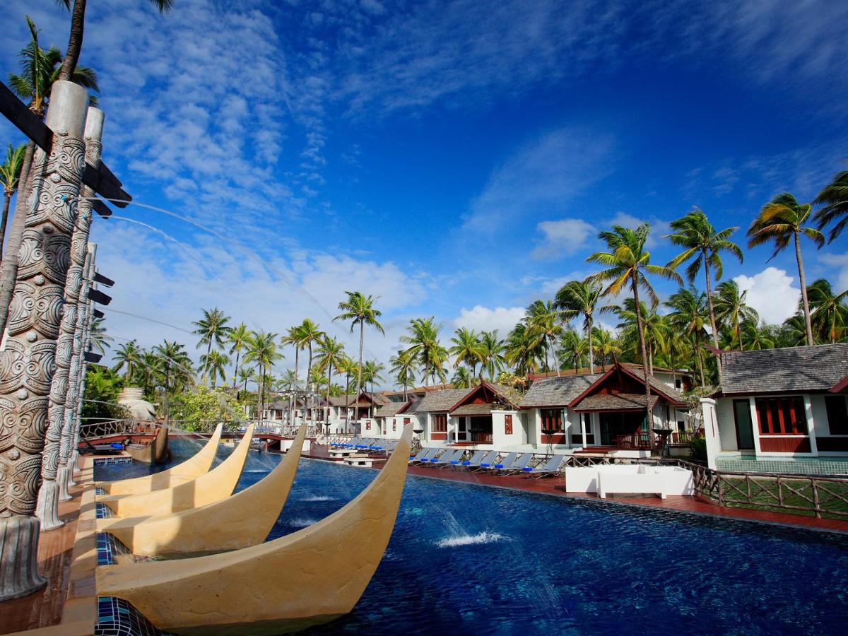 Graceland Khaolak Beachfront Resort - Housity