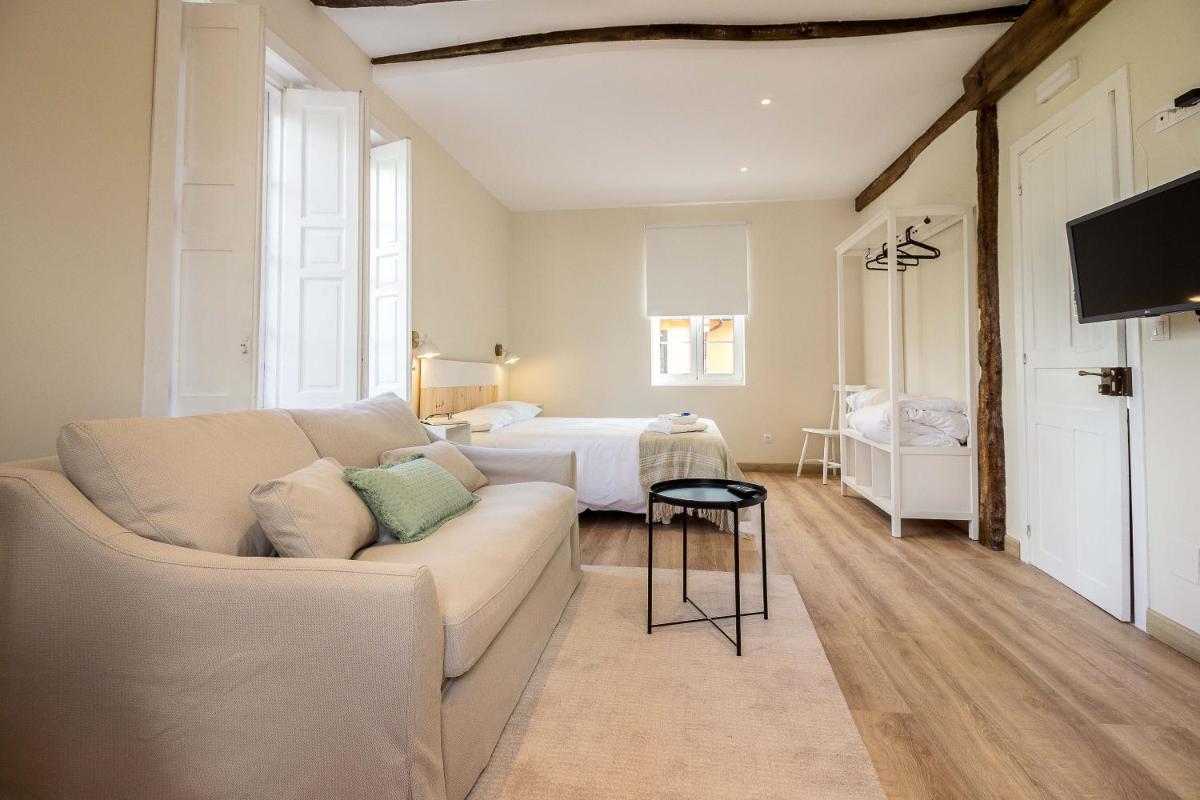 Hostal Lierganes Fluviarium Rooms - Housity