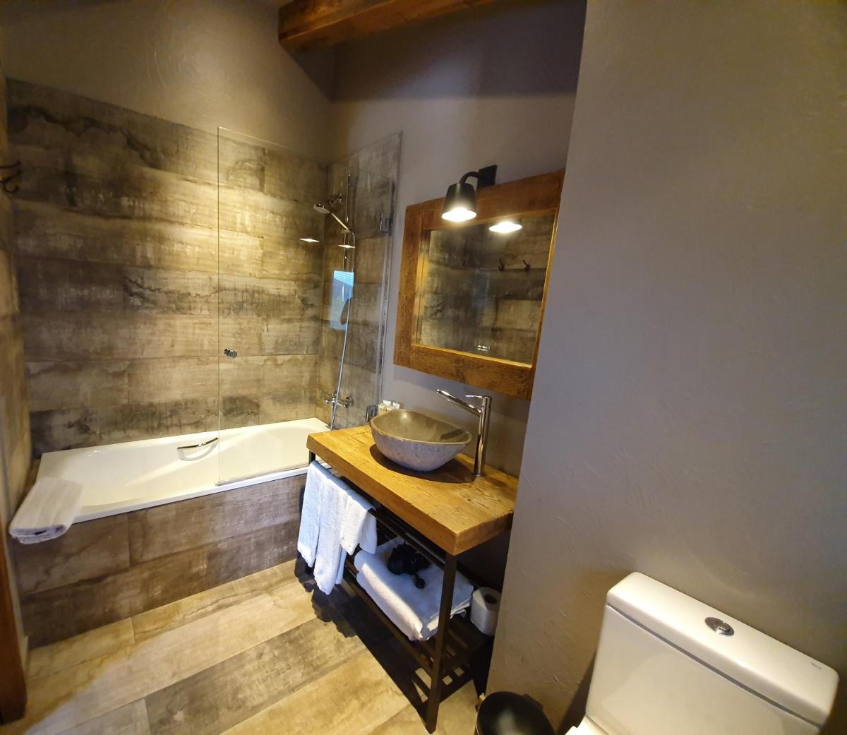 Un baño de Hotel Boutique Puig Francó - Adults Only