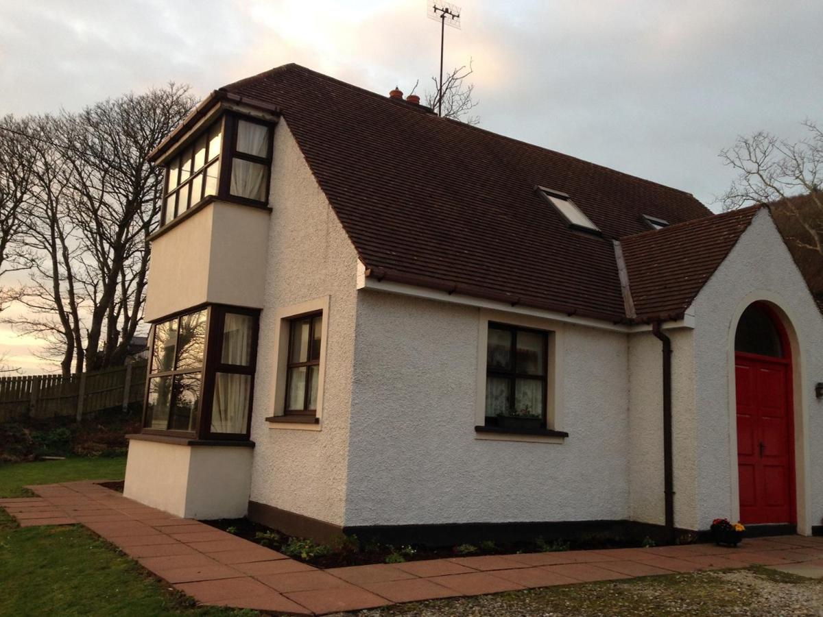 Beach View in Fahan on the Wild Atlantic Way - Housity
