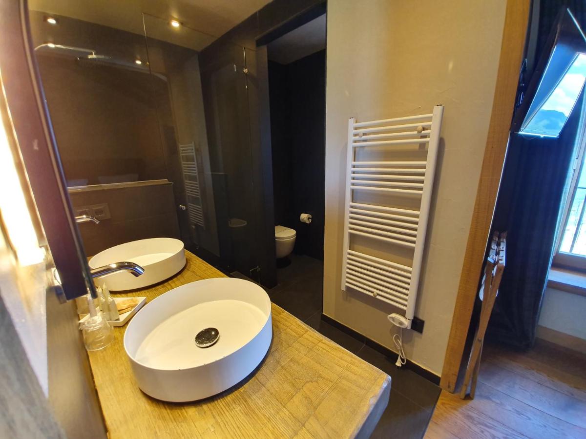 Un baño de Hotel Boutique Puig Francó - Adults Only
