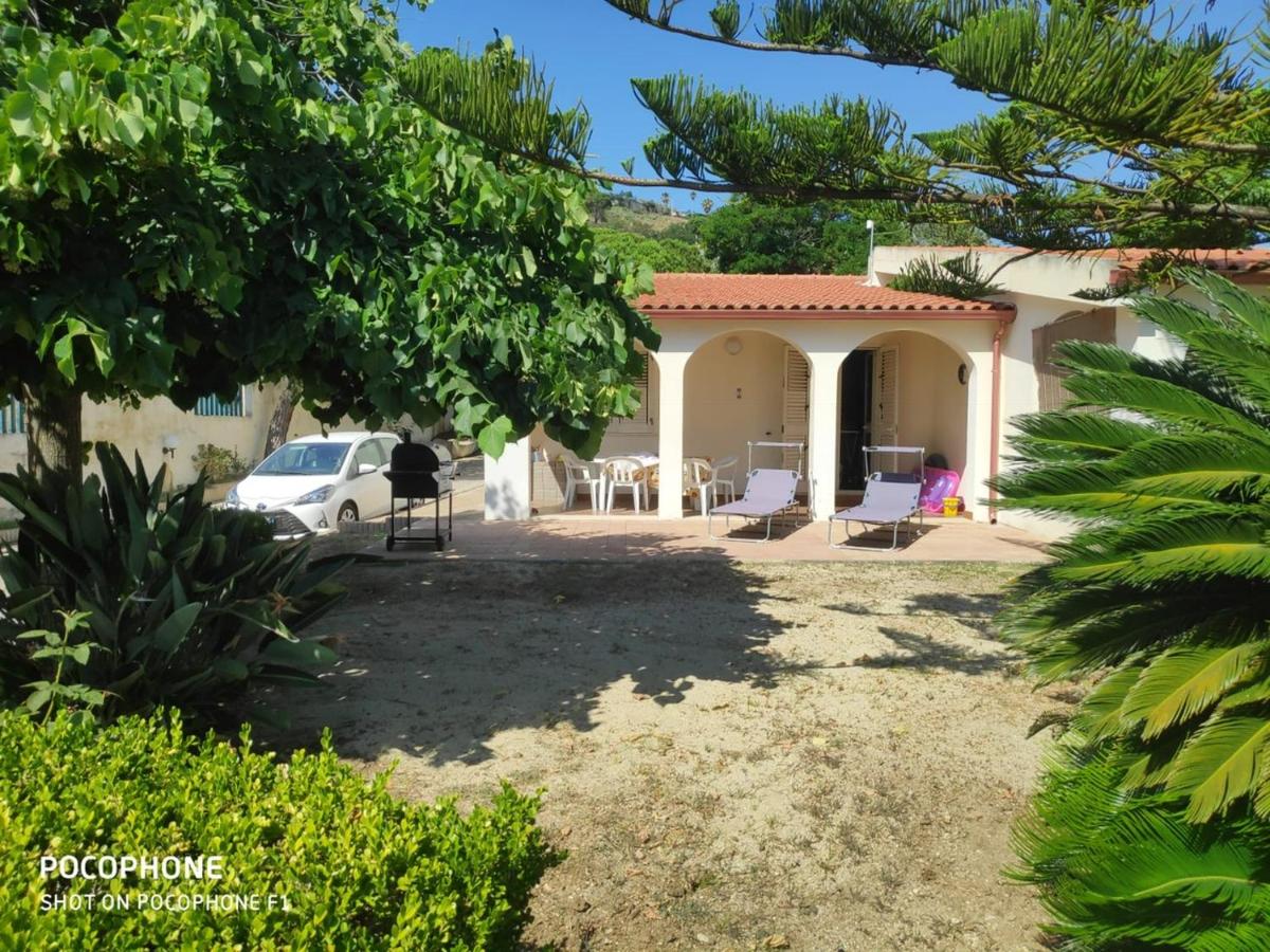 Seaview House - Housity