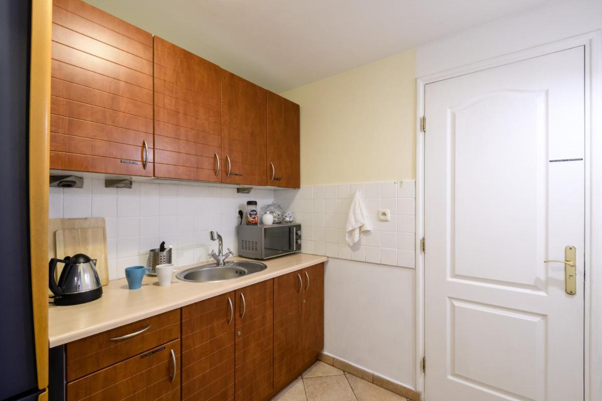 404 Rooms Wilanowska - Housity