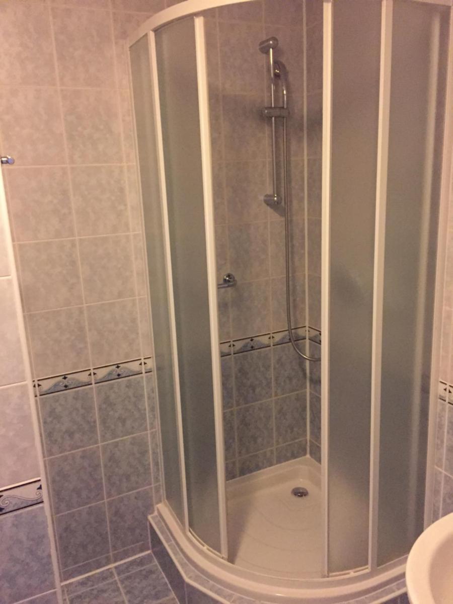 Tatra Hotel - Housity