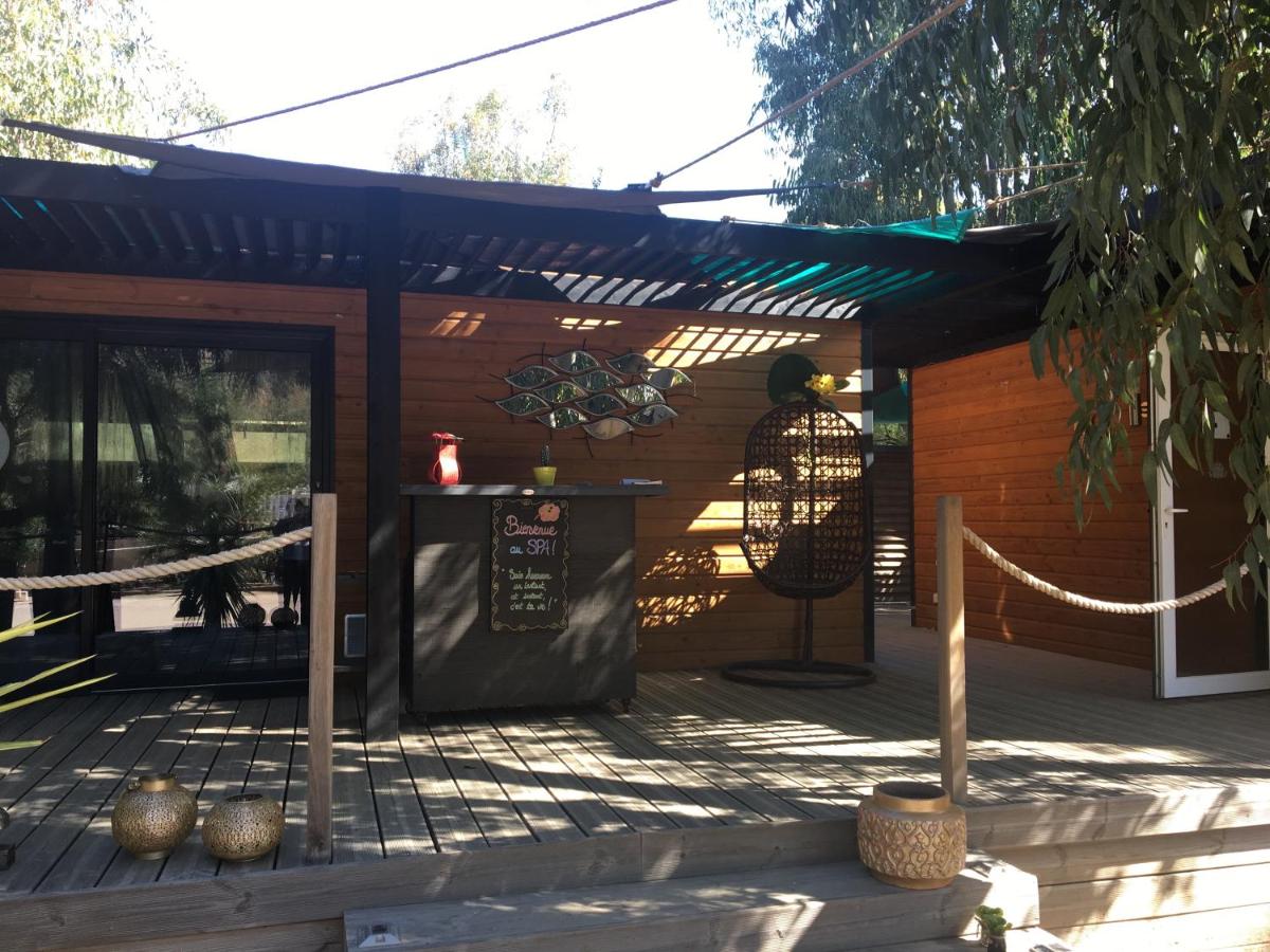 Photo de la galerie de l'établissement Camping La Pinède, à Calvi