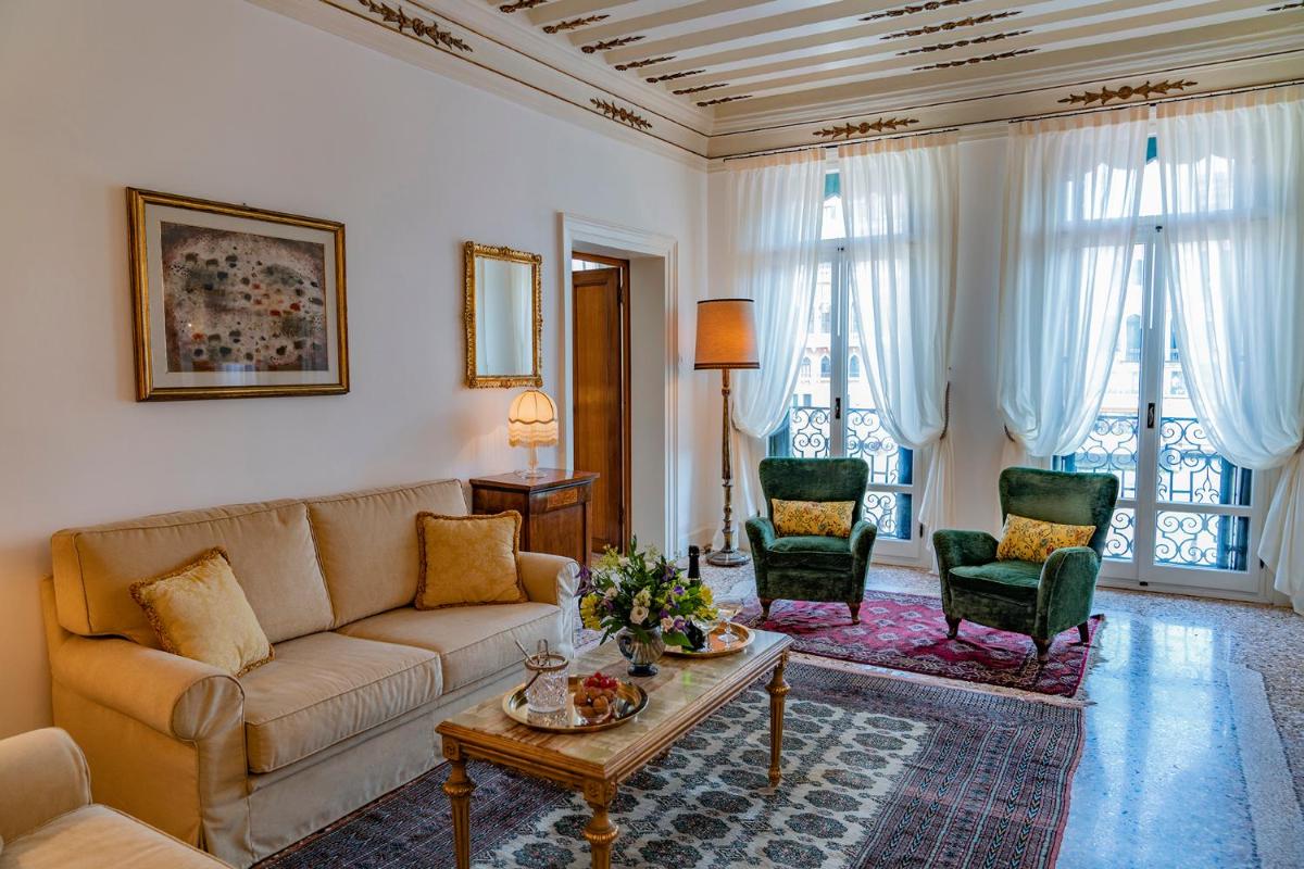 Ca' Fornoni Grand Canal - Housity