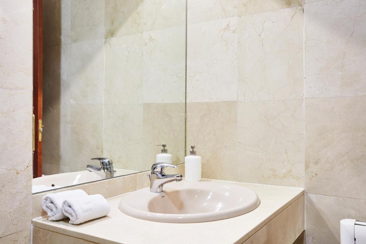 LEEWAYS APARTMENT I in GRAN VÍA - Housity