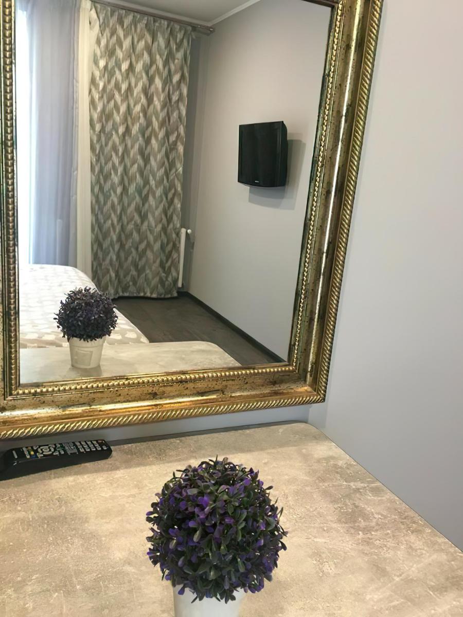 Like Home on Zaliznychna 3 - Housity