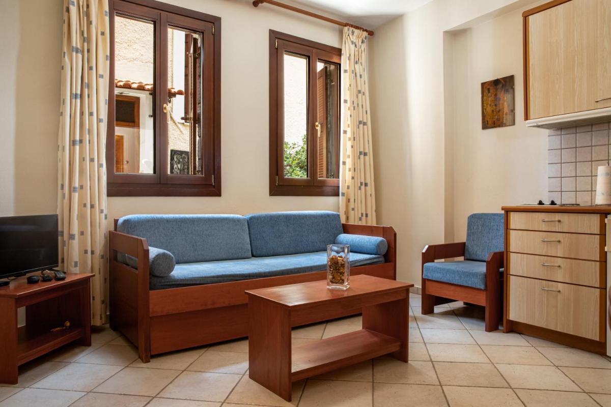 Pano's House - Housity