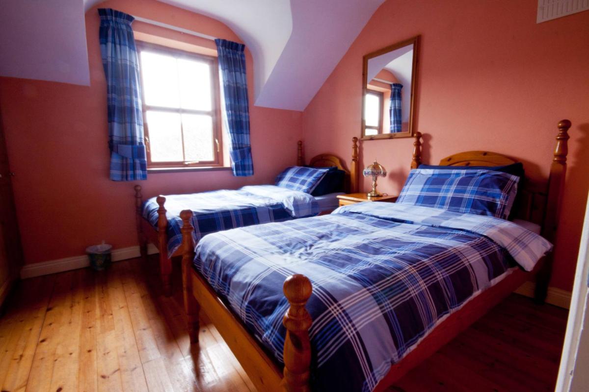 Achill Cottages - Housity