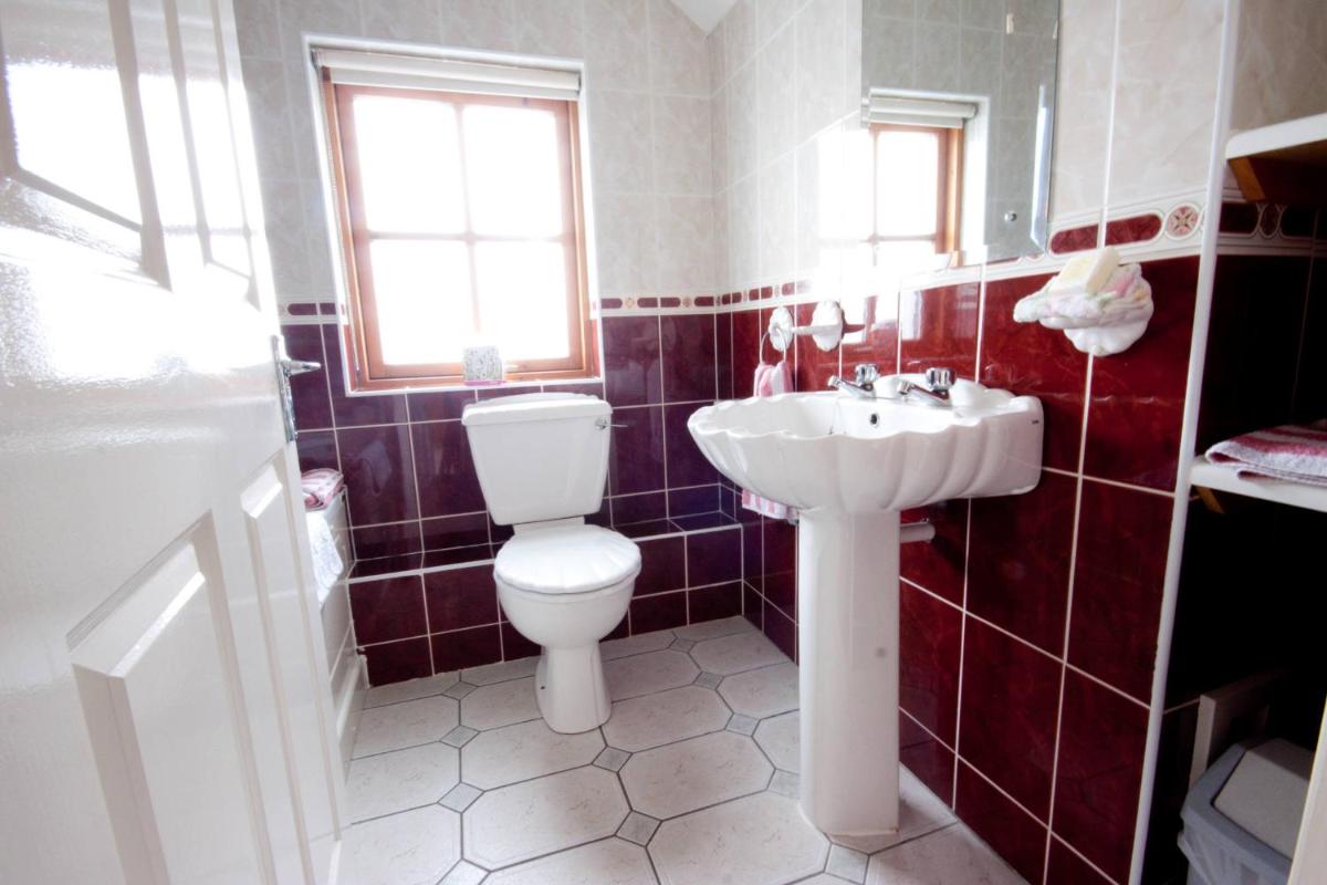 Achill Cottages - Housity
