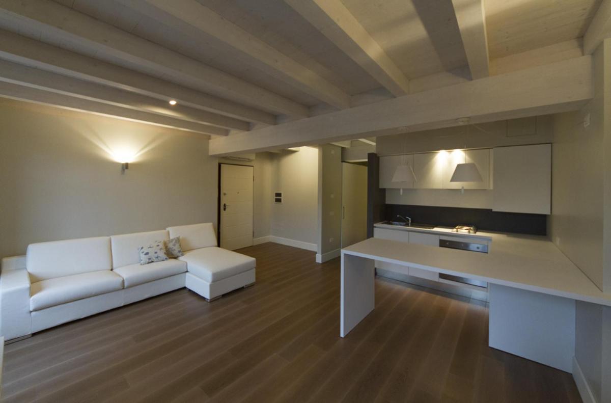 La Casa Del Porto - Housity