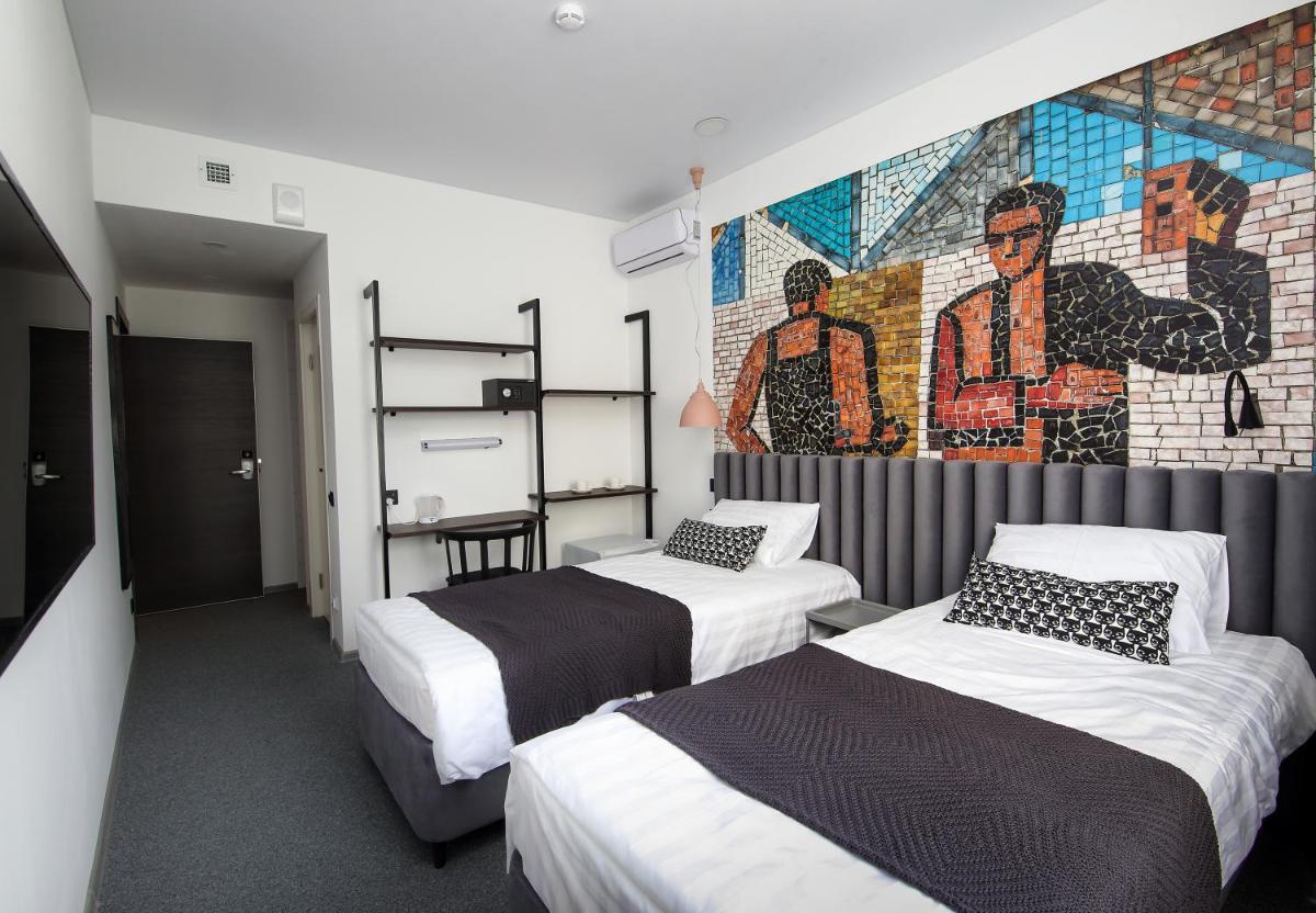 SV Hotel - Housity
