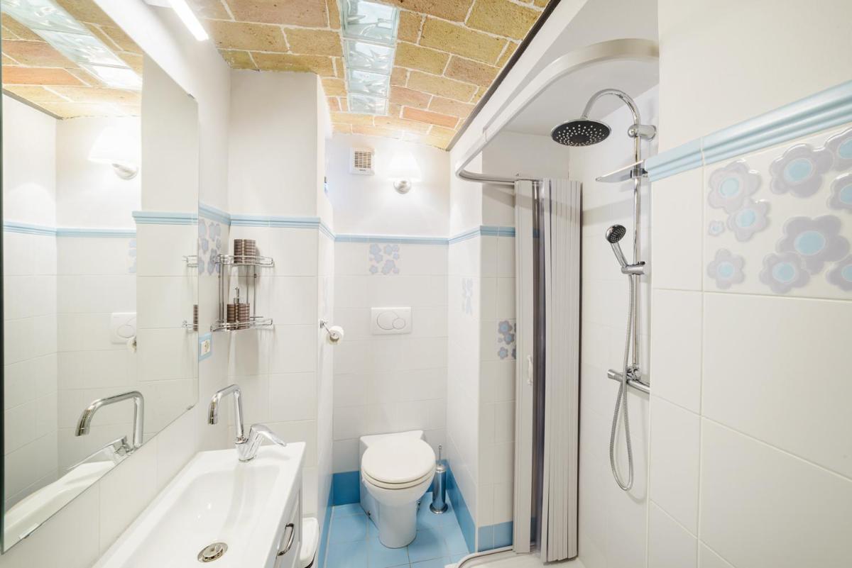 Nel Vicolo Luxury B&B - Housity