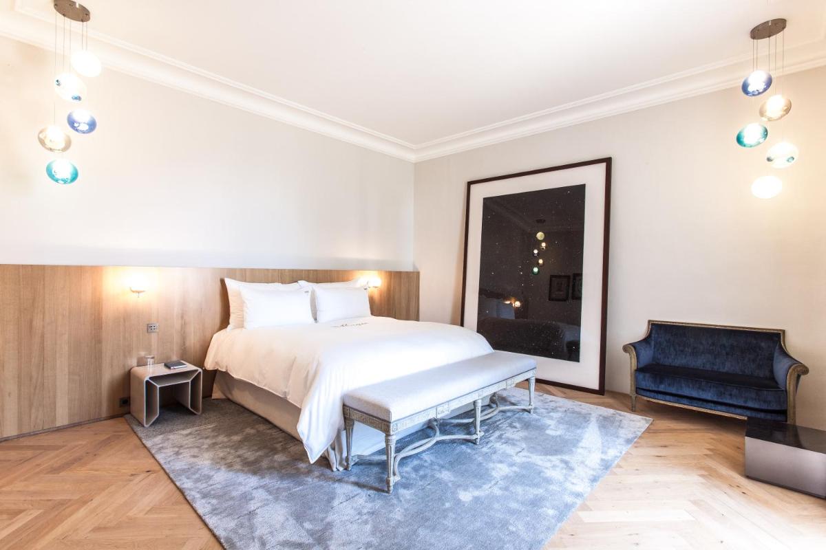 Un ou plusieurs lits dans un hébergement de l'établissement HOTEL Domaine des Etangs, Auberge Resorts Collection