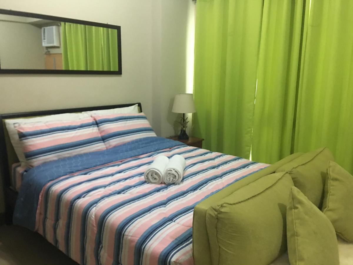 Palm Tree 2 Villas-Cluster 2 Unit 3N - Housity