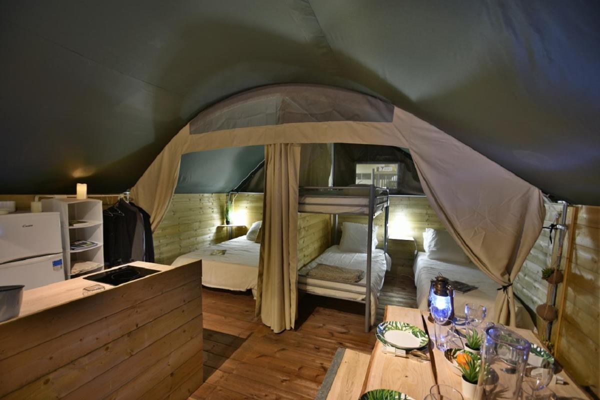 Camping Du Paquier Fané - Housity