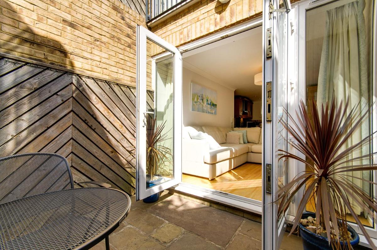Beach Retreat Broadstairs - Housity