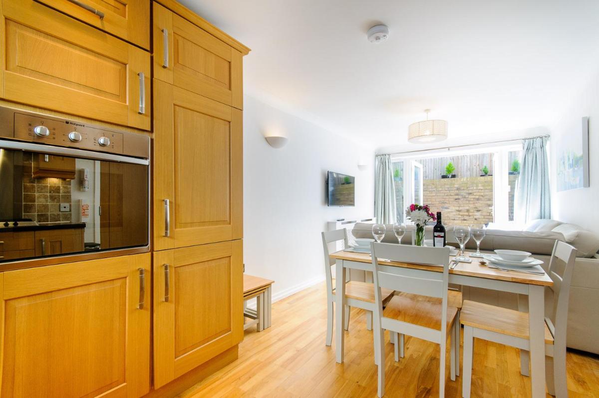 Beach Retreat Broadstairs - Housity