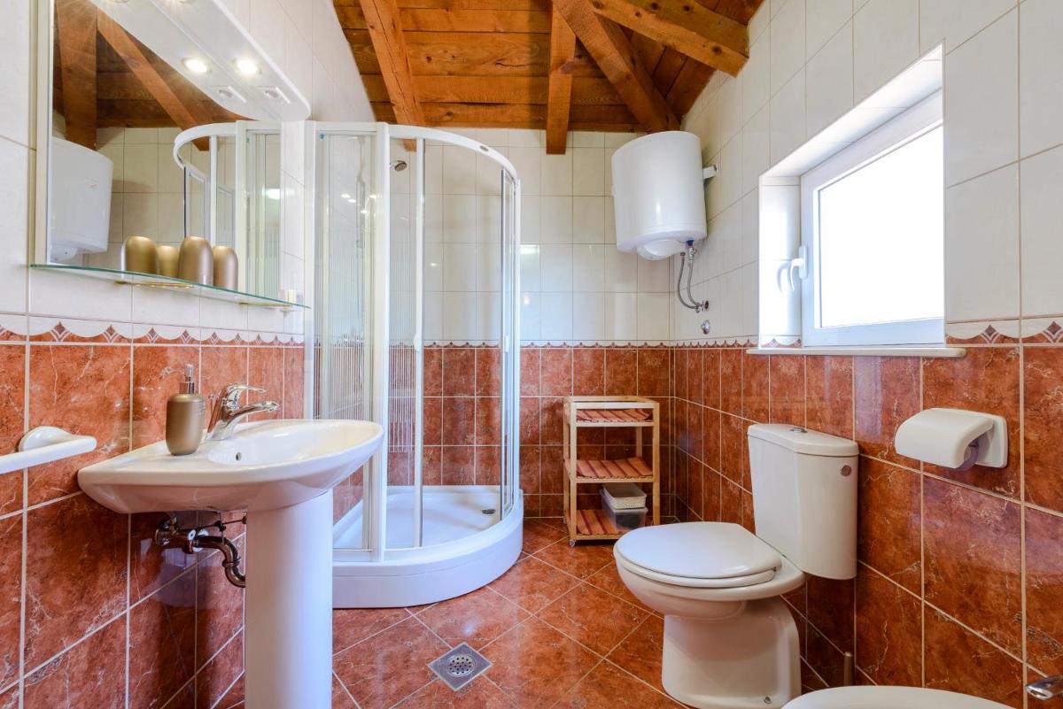 Seaside Villas Eli - Housity
