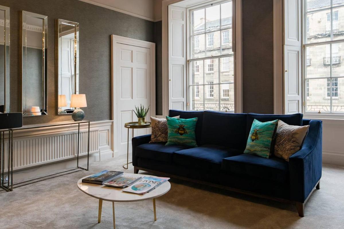 ALTIDO Gorgeous Georgian House in the Heart of Edinburgh New Town - Housity