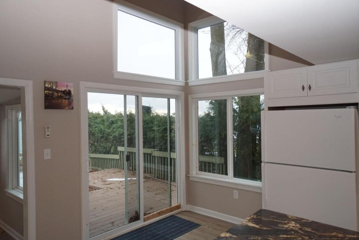 Newly Renovated House on Lake Champlain - 4 BR! - Housity