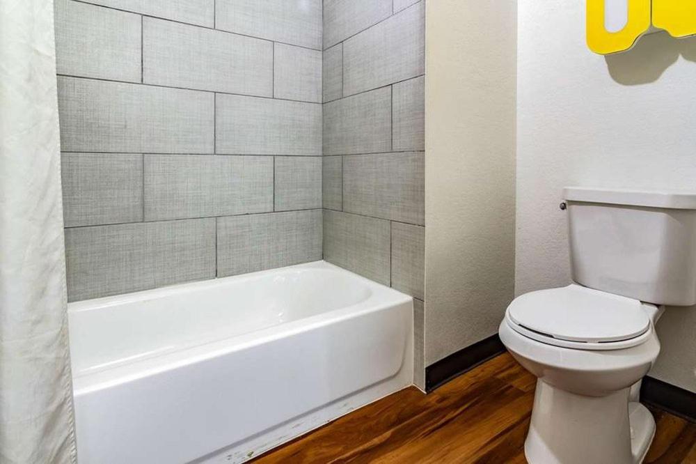 Extended Stay Pensacola - Housity