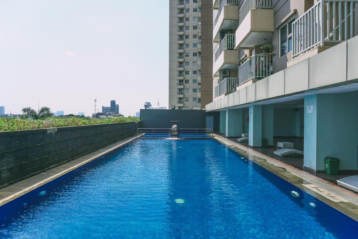 Wonderful 2BR Apartment at Belmont Residence Puri By Travelio - Hizvo