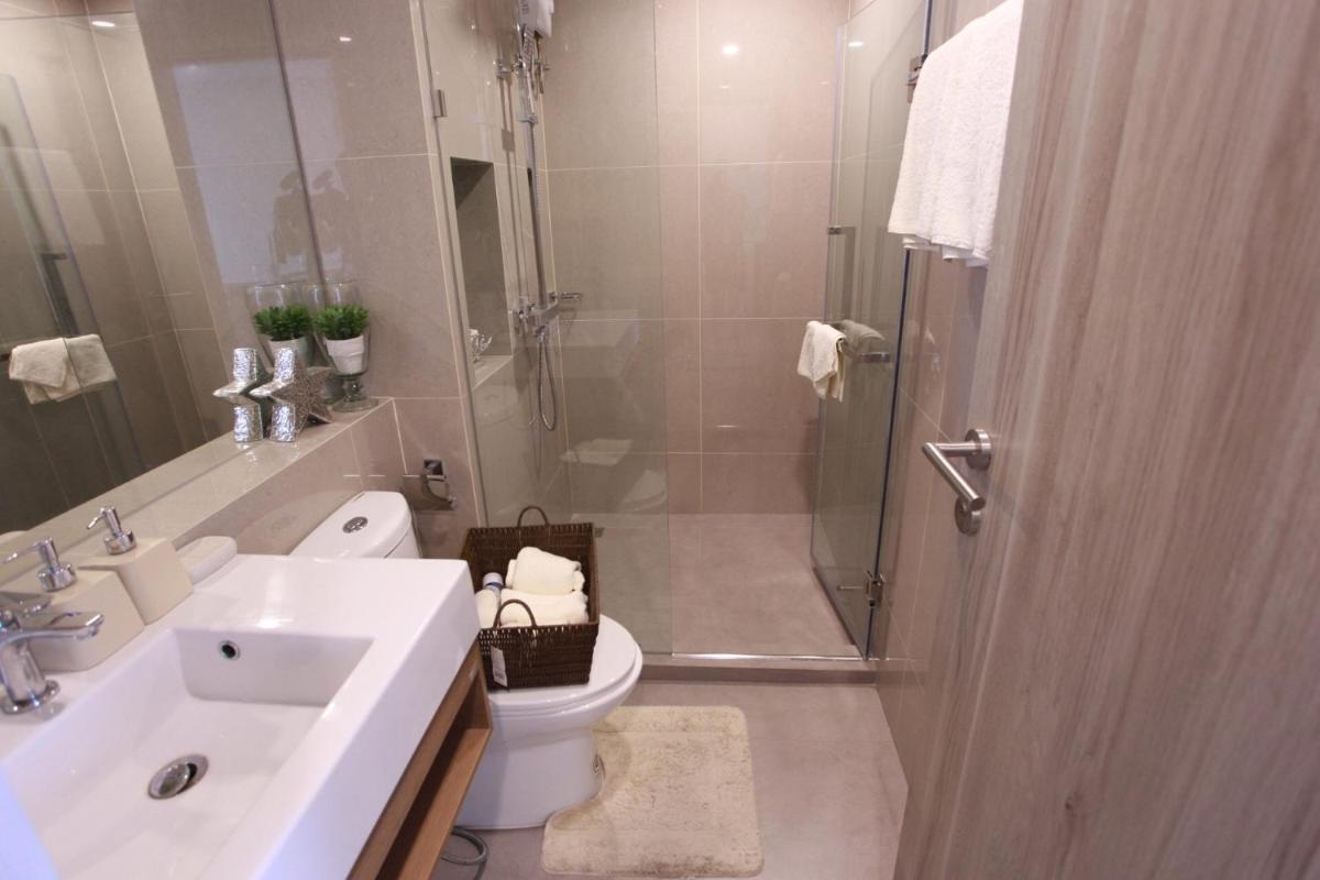 Comfy Condo On Nut - Housity