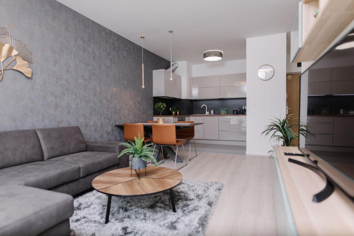 TK HOMES - Housity