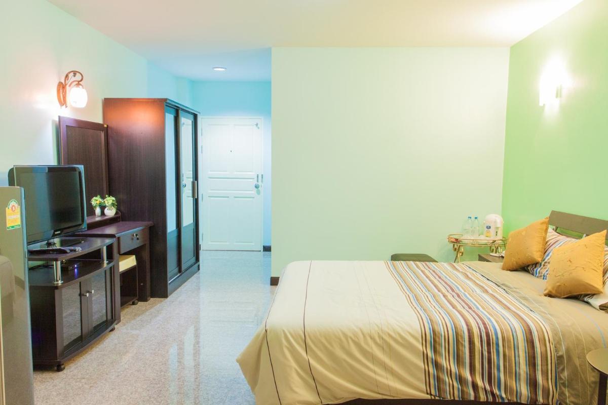 Nam Talay Resort - Housity