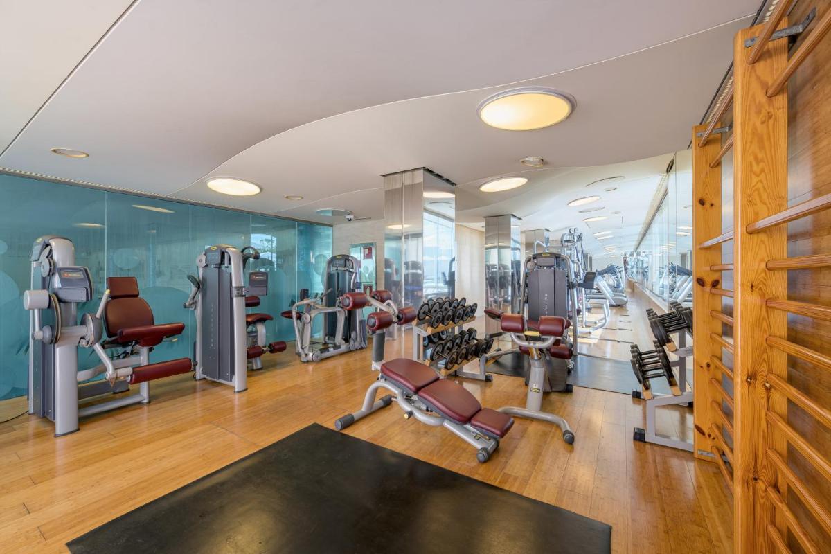 Gimnasio o instalaciones de fitness de Las Arenas Balneario Resort