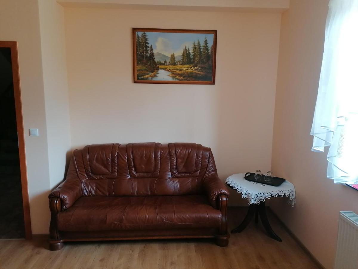 Mazurska Knieja - Housity