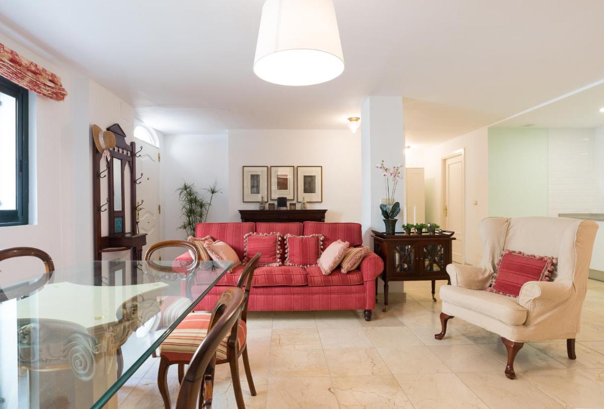 LU&CIA BEACH LIMONAR - Housity