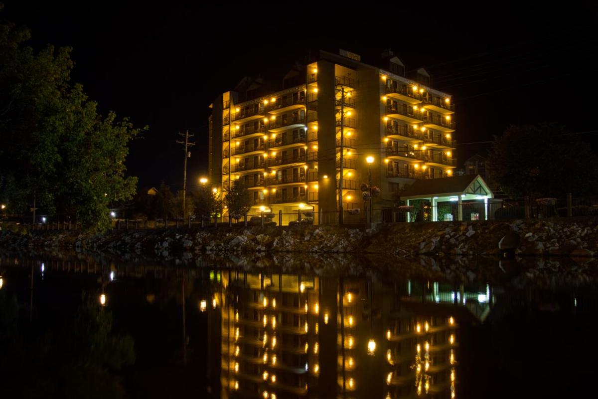 Riverside Tower - Housity