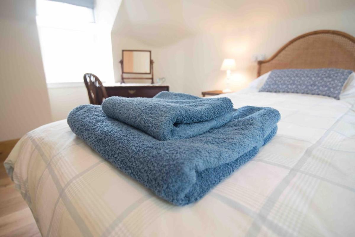Coachmans Bothy - 50m from the beach - Housity