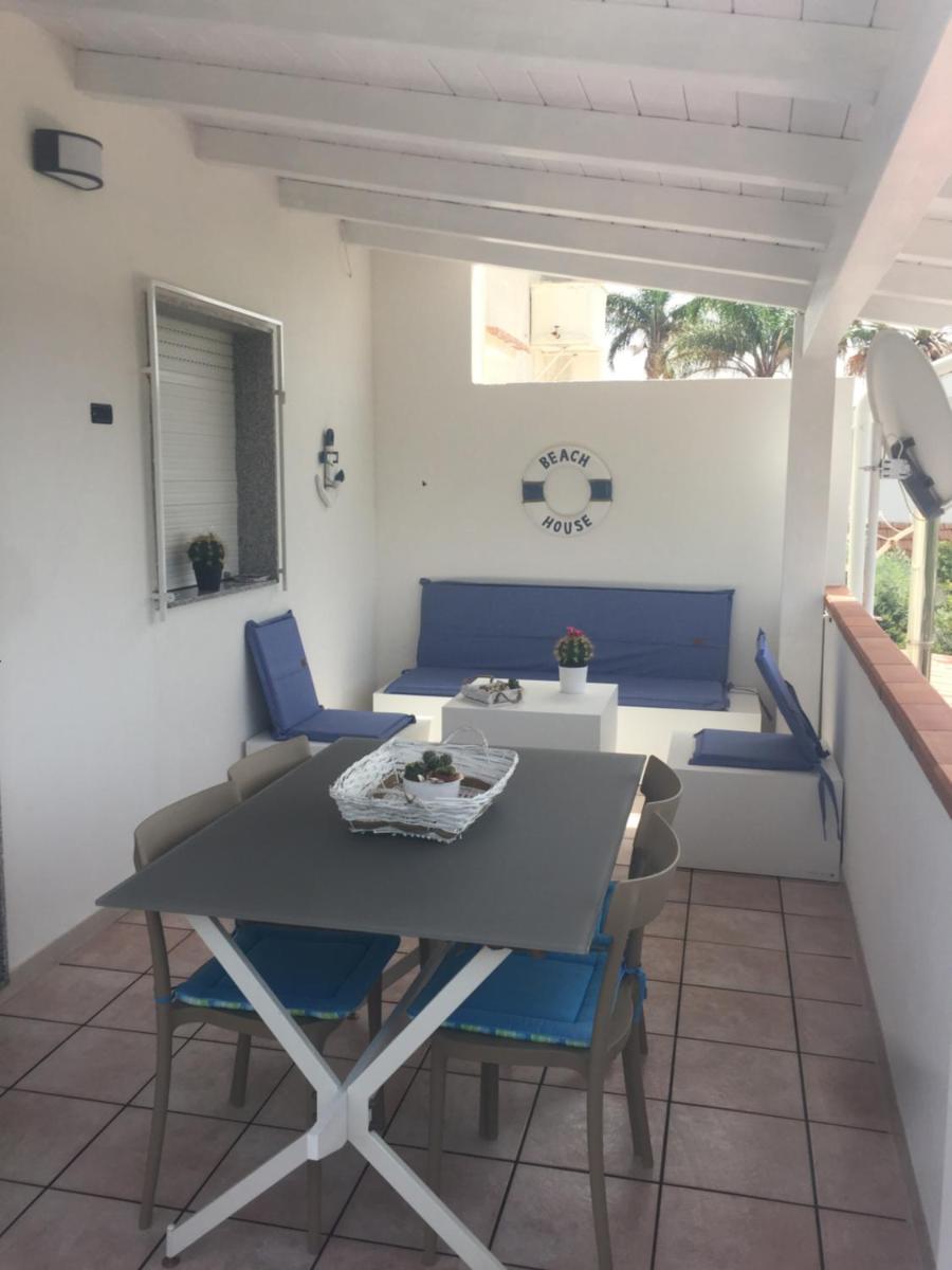 Beach House Casuzze - Housity