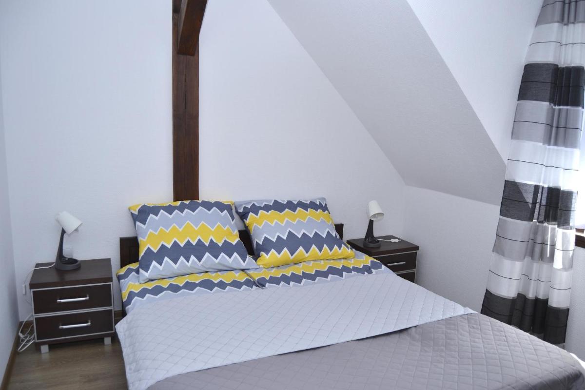 Apartamenty, domki, wędkowanie - Housity