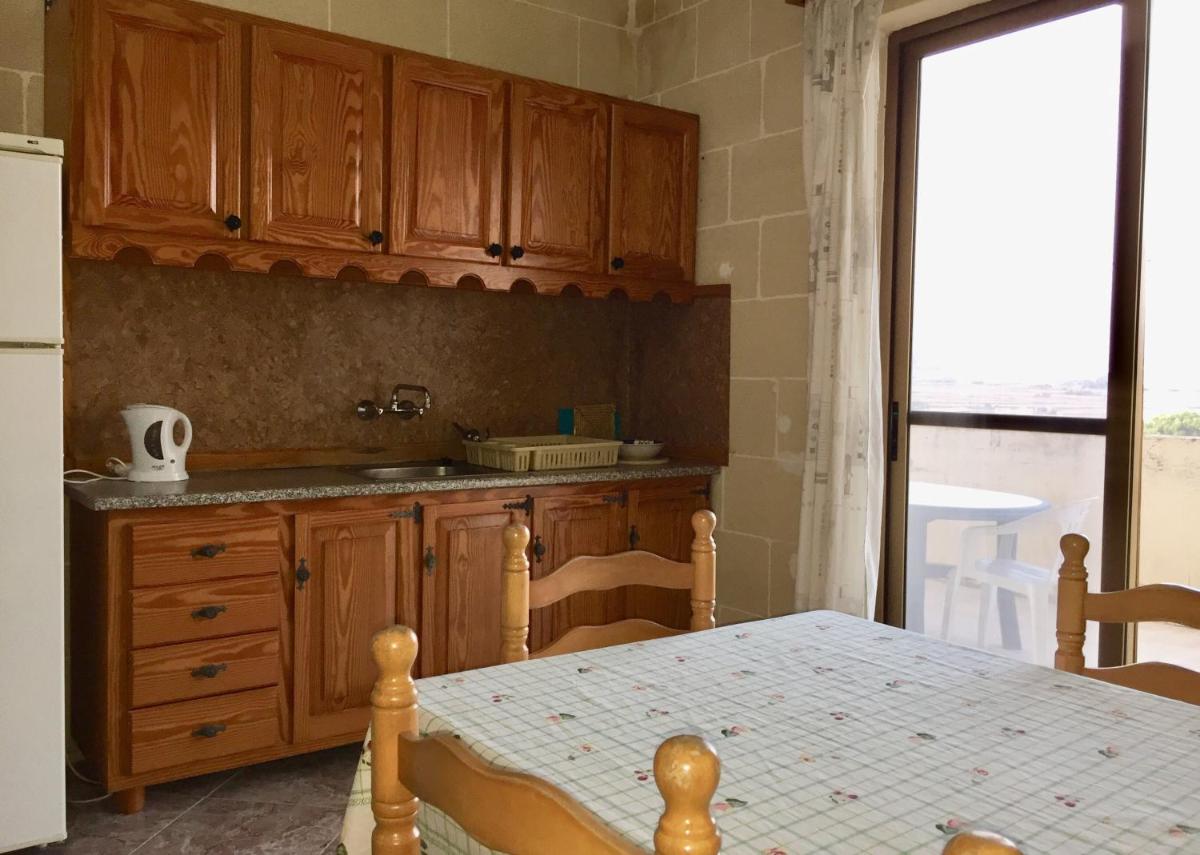 Village Apartments - Housity