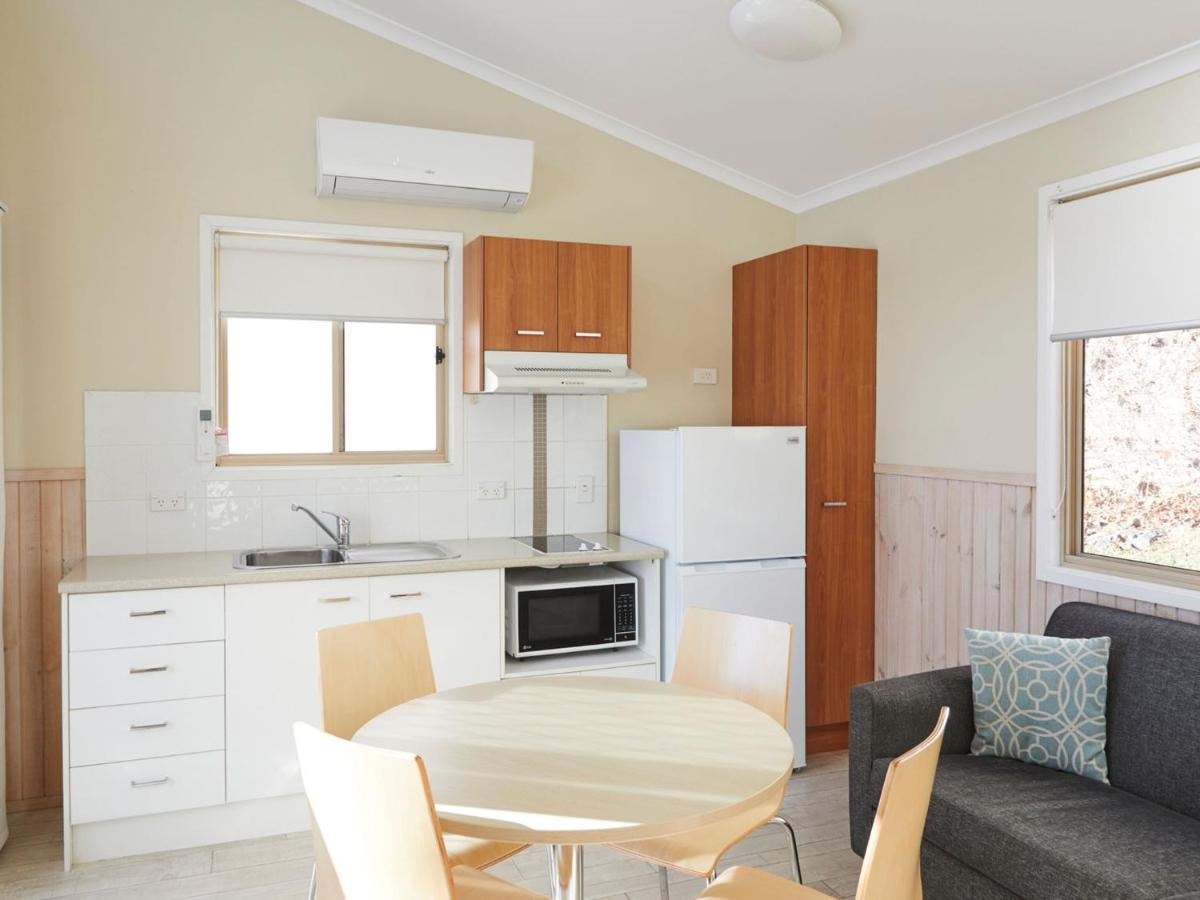 Horseshoe Bay Holiday Park - Housity