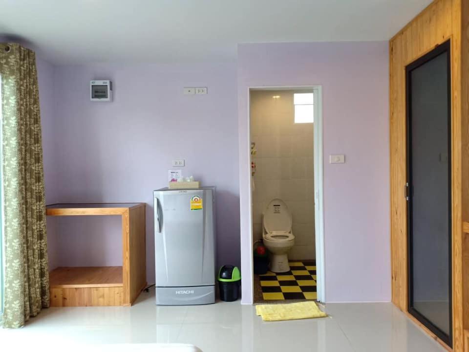 บ้านฟ้ารักตะวัน - Housity