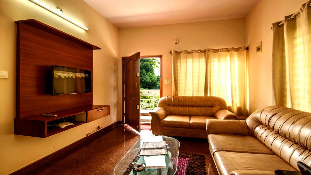 Nandu Hospitality Apartments Services - Aashiyana - Housity