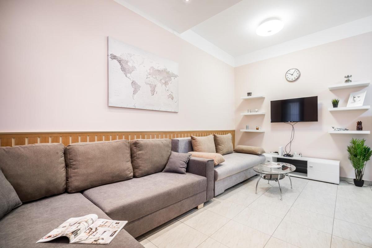 szerzodesbontas - King Prime Home with AC - Housity