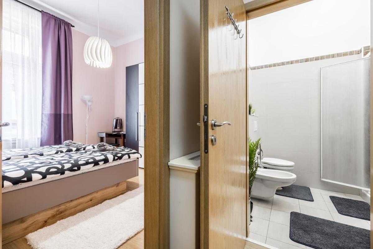 szerzodesbontas - King Prime Home with AC - Housity