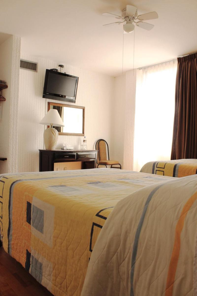 Hotel Maria Benita - Housity