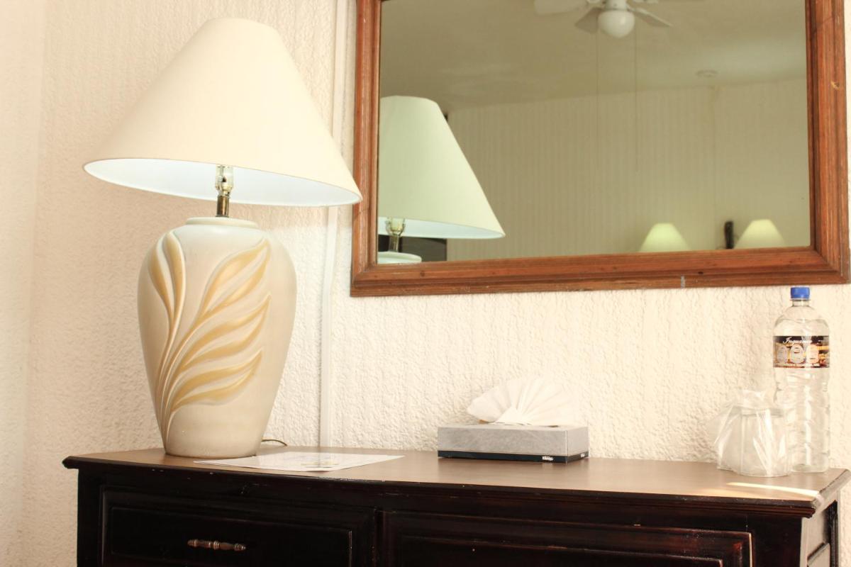 Hotel Maria Benita - Housity