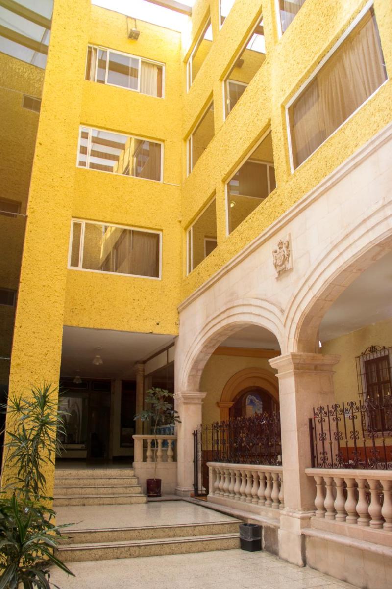Hotel Maria Benita - Housity